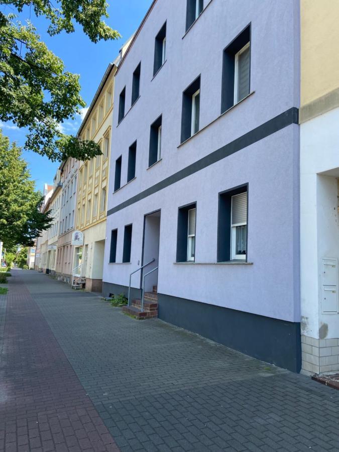 Schoene Ferienwohnung Mit Kostenlosem Parkplatz 콧부스 외부 사진